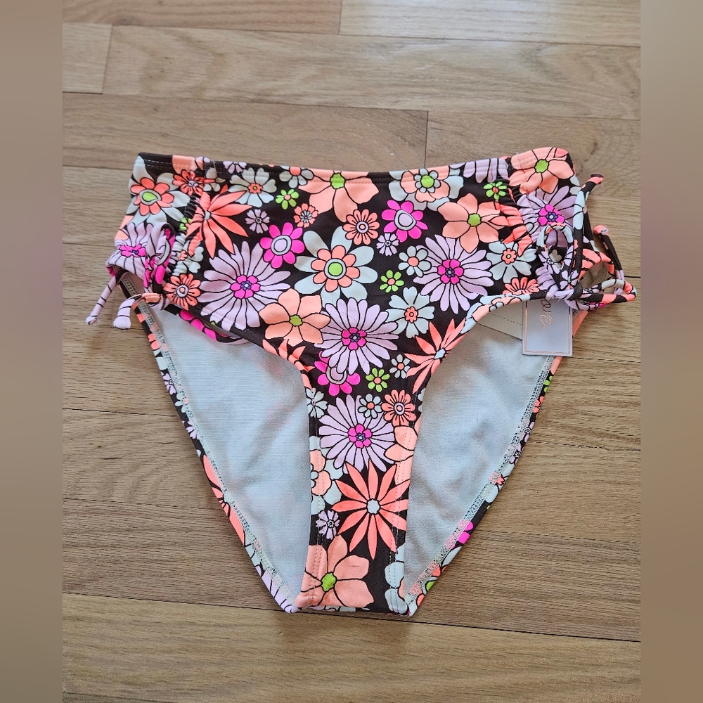 Salt + Cove Floral Swim Bottoms (Small)